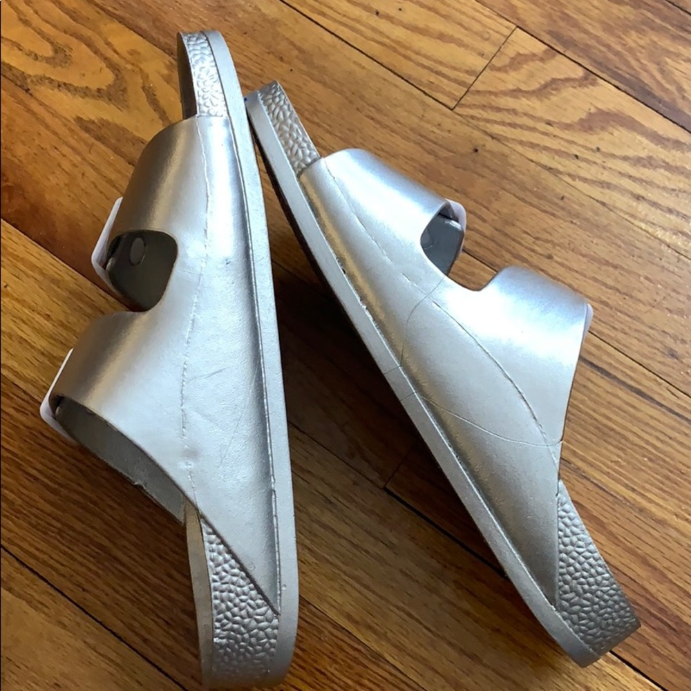 MIA Slide On Sandal Sliver - Picture 4 of 7